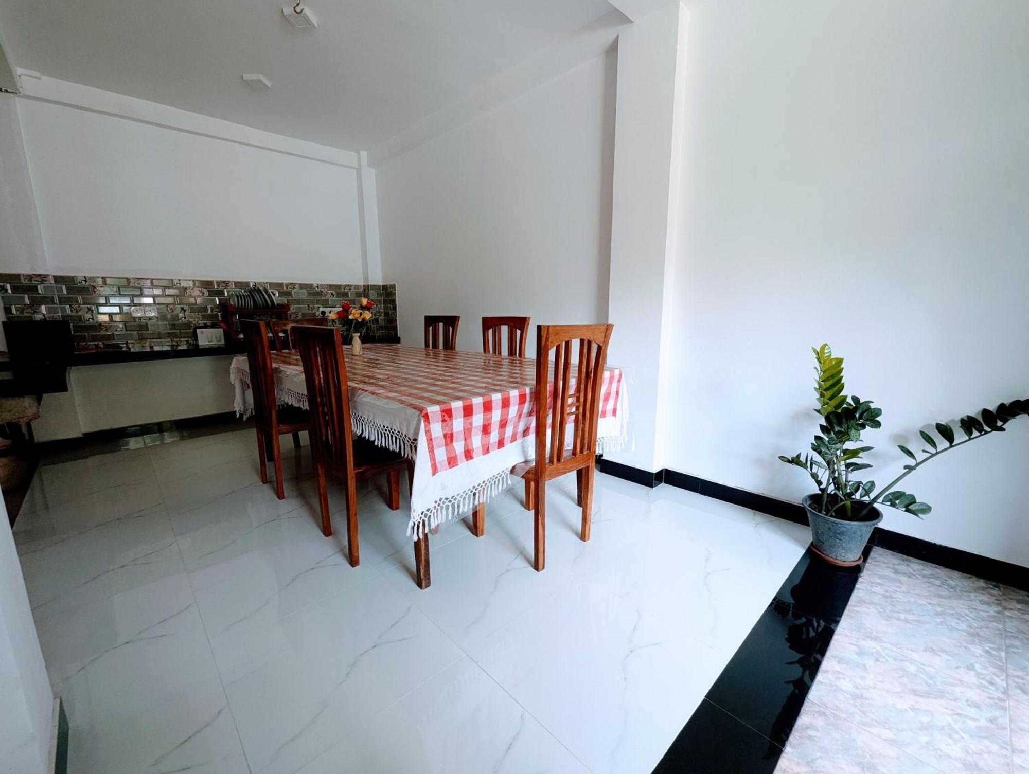 Shrine Inn Kandy Exterior photo